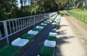 Stadion w Grzmiącej z nowymi trybunami