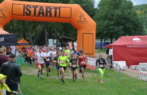 Tradycyjnie okrążali Łobez