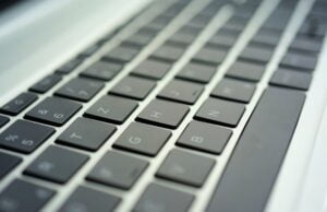 Uzupełnij dokumenty na sprzęt komputerowy!