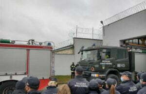 Pożar, ewakuacja, zakładnik i pościg – wszystko na raz