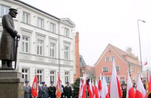 Burmistrz i starosta zapraszają na Święto Niepodległości