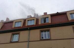 Pożar na ul. Toruńskiej, seniorka uratowana przez policjantów