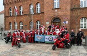 Motomikołaje tradycyjnie obdarowywali najmłodszych