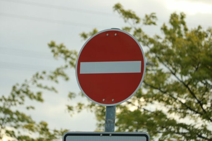Trzy ulice od jutra będą jednokierunkowe