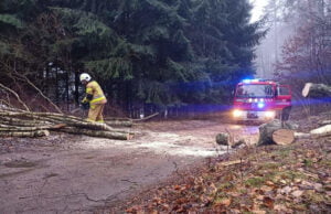 Niespokojnie w regionie, strażacy z pełnymi rękami roboty