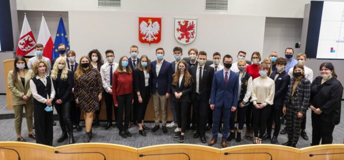 Szczecinek z reprezentantem w młodzieżowym sejmiku