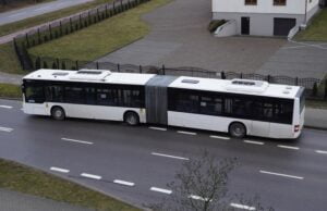 Przegubowiec rozpoczął kursowanie