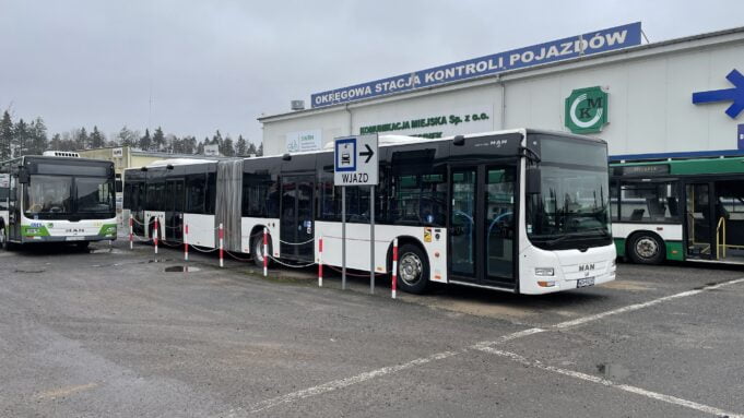 Przegubowiec we flocie Komunikacji Miejskiej