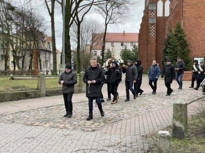 Kolejny męski różaniec już jutro