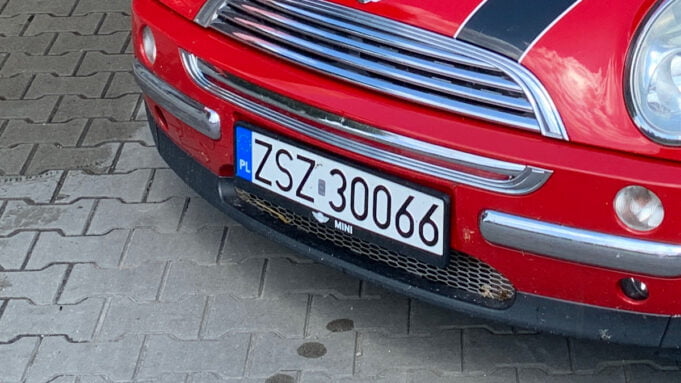 Kupiłeś auto? Możesz zachować dotychczasowe tablice!
