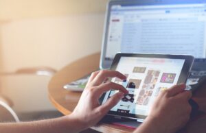 Są umowy na ponad 1000 kolejnych komputerów i tabletów