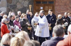 O której święcenie pokarmów w Szczecinku?