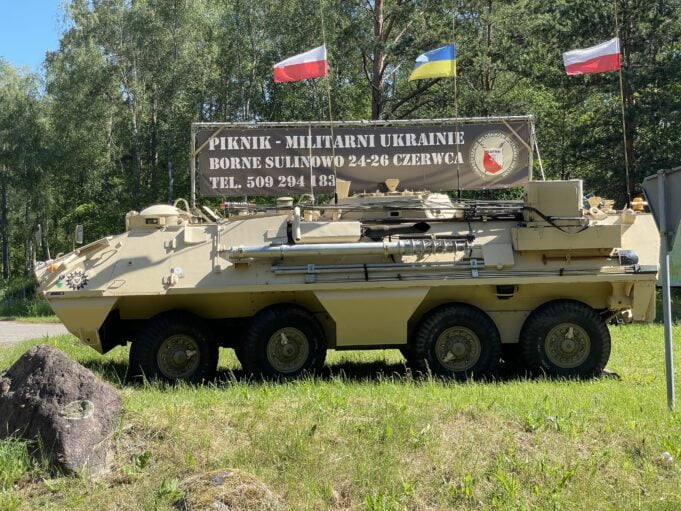 W Bornem trwa (mini) zlot pojazdów militarnych