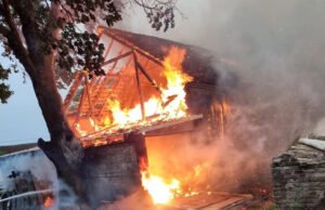 Pożar warsztatu w Białej