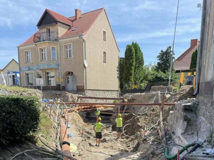 Praca przy przepuście znów wre