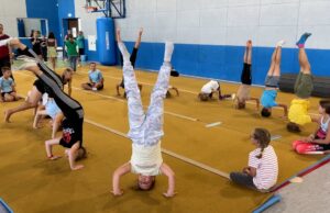 Najlepsi akrobaci trenują w Szczecinku