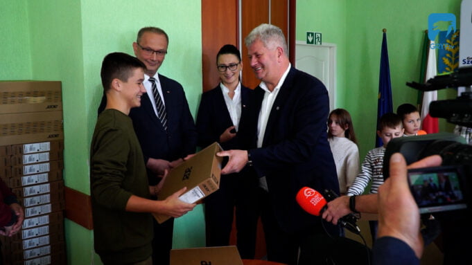 Komputery dla dzieci i młodzieży z gminy Szczecinek