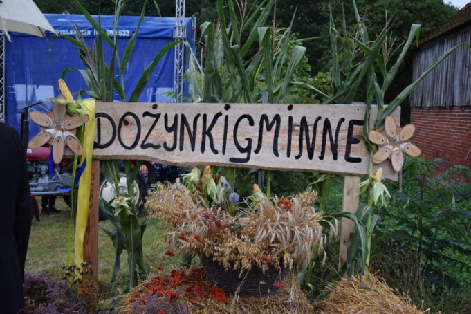 Deszczowe, pyszne, udane. Dożynki w Starowicach