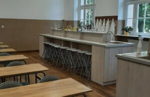 Zmodernizowane sale w szczecineckim I LO