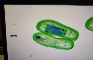 Komórka znaleziona… w podeszwie buta