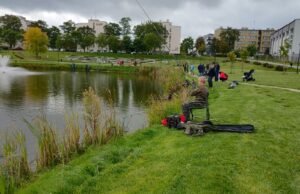 Wędkarze na jeziorku Kopernika