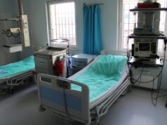 Lekarze, farmaceuci, pielęgniarki poszukiwani do ZK w Czarnem