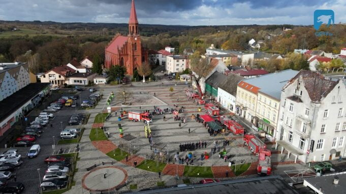 Oficjalne przekazanie nowego wozu OSP Bobolice
