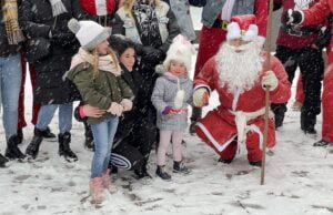 Śnieg zatrzymał motocykle, ale nie Motomikołajów