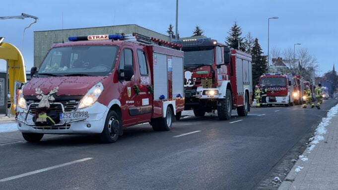 Strażacki Konwój Świętego Mikołaja ruszył w trasę! Na finał odwiedzi Szczecinek