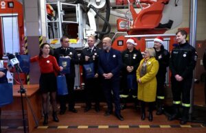 Czujki od starostwa i zaproszenie na Strażacki Konwój Świętego Mikołaja