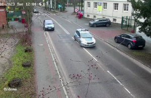 Policjanci pomogli ciężko rannemu mężczyźnie