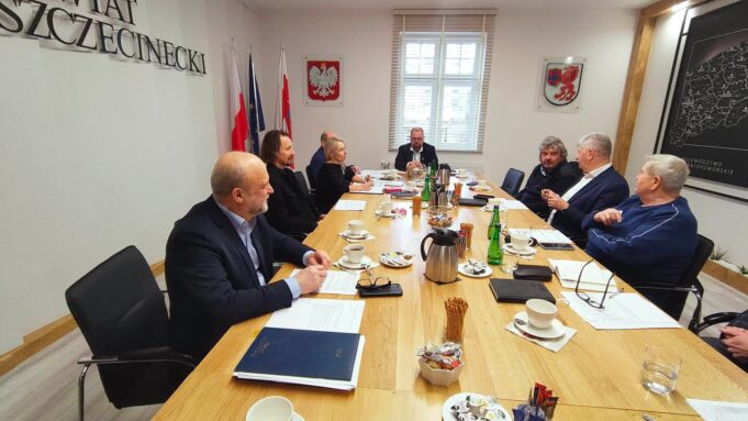 Nieco ponad 3,5 tys. bezrobotnych w powiecie
