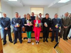 Koce dla szpitala od mundurowych