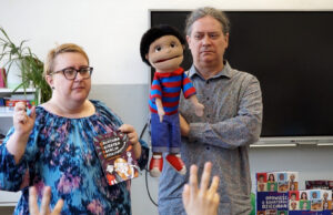 Literackie małżeństwo w barwickich szkołach