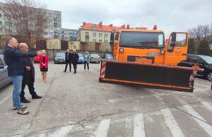 Nowy pojazd do zimowego utrzymania dróg