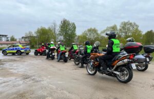 Deszczowe rozpoczęcie sezonu