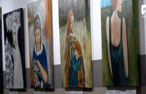 Kobiecość ma wiele odcieni – wernisaż prac Anny Kasperek