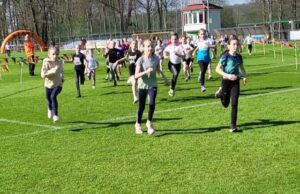 SP7 podsumowuje biegowe sukcesy i zaprasza do klasy sportowej