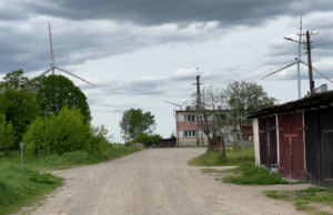 Biały Bór walczy o drogi w Przybrdzie