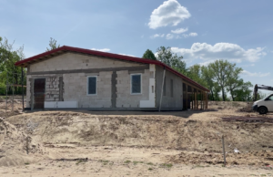 Budynek inwentarski powstaje bez zakłóceń