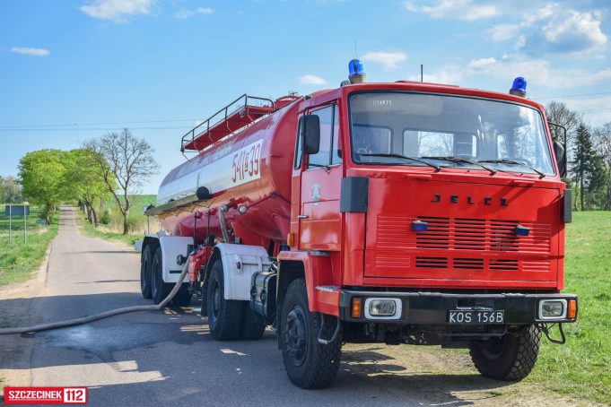 Cysterna strażaków ze Szczecinka jedzie na Ukrainę
