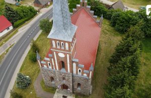 Zabytkowy Kościół w Gwdzie Wielkiej