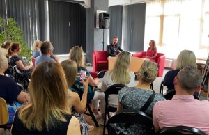 Spotkanie autorskie z Piotrem Rozmusem