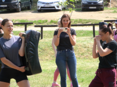 Żołnierze uczyli panie samoobrony