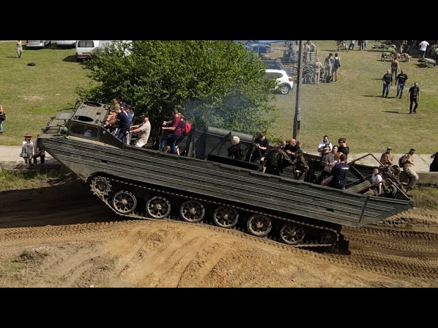 Międzynarodowy Zlot Pojazdów Militarnych – dzień II