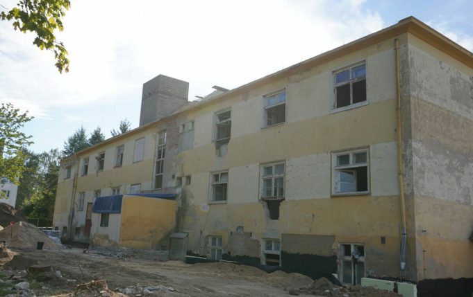 Trwa budowa Powiatowego Centrum Sportu