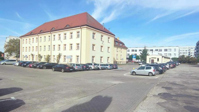 Parking starostwa niedostępny w przyszły weekend