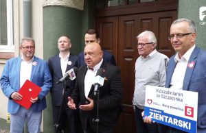 P. Zientarski, R. Sikorski i T. Zwiefka w Szczecinku