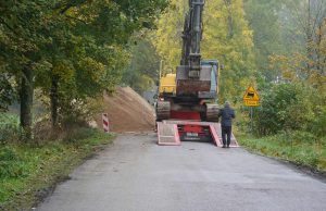 Odcinek drogi Ostropole-Kiełpino w przebudowie