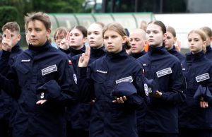 Ślubowanie klas mundurowych ZS nr 7